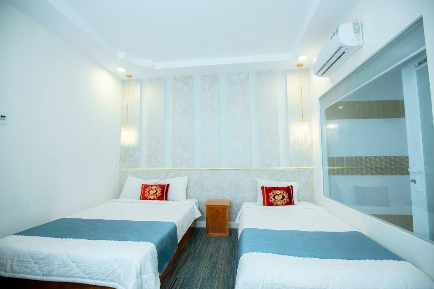 Khach San Quoc Te Hotel Ca Mau Exterior photo
