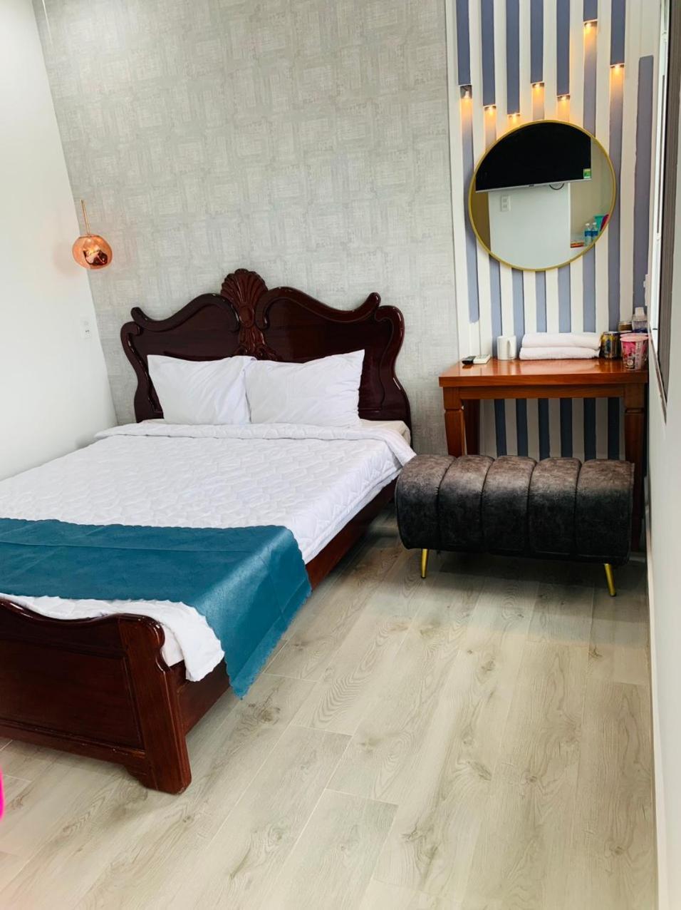 Khach San Quoc Te Hotel Ca Mau Exterior photo
