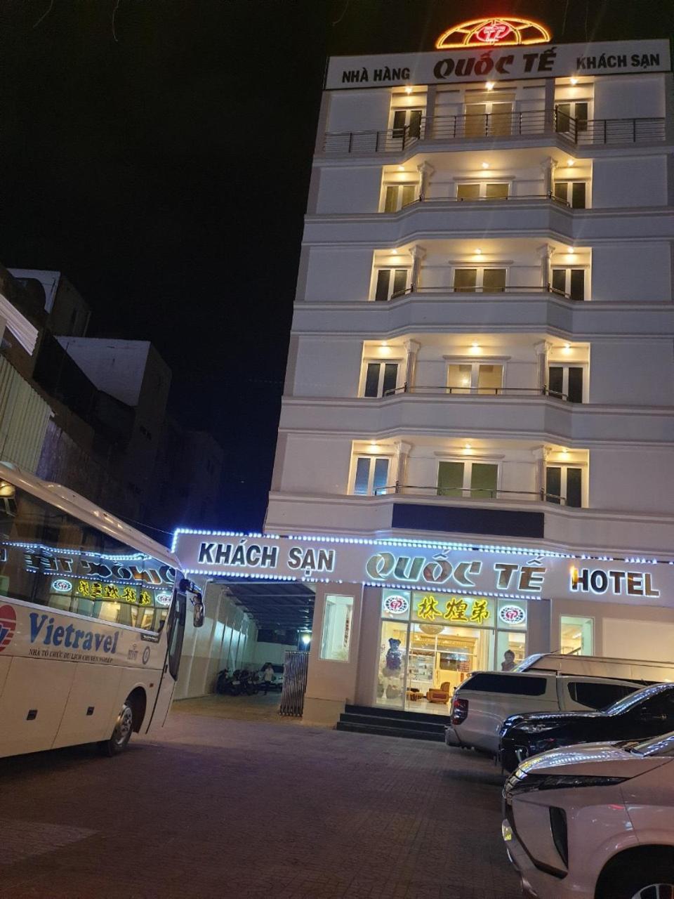 Khach San Quoc Te Hotel Ca Mau Exterior photo